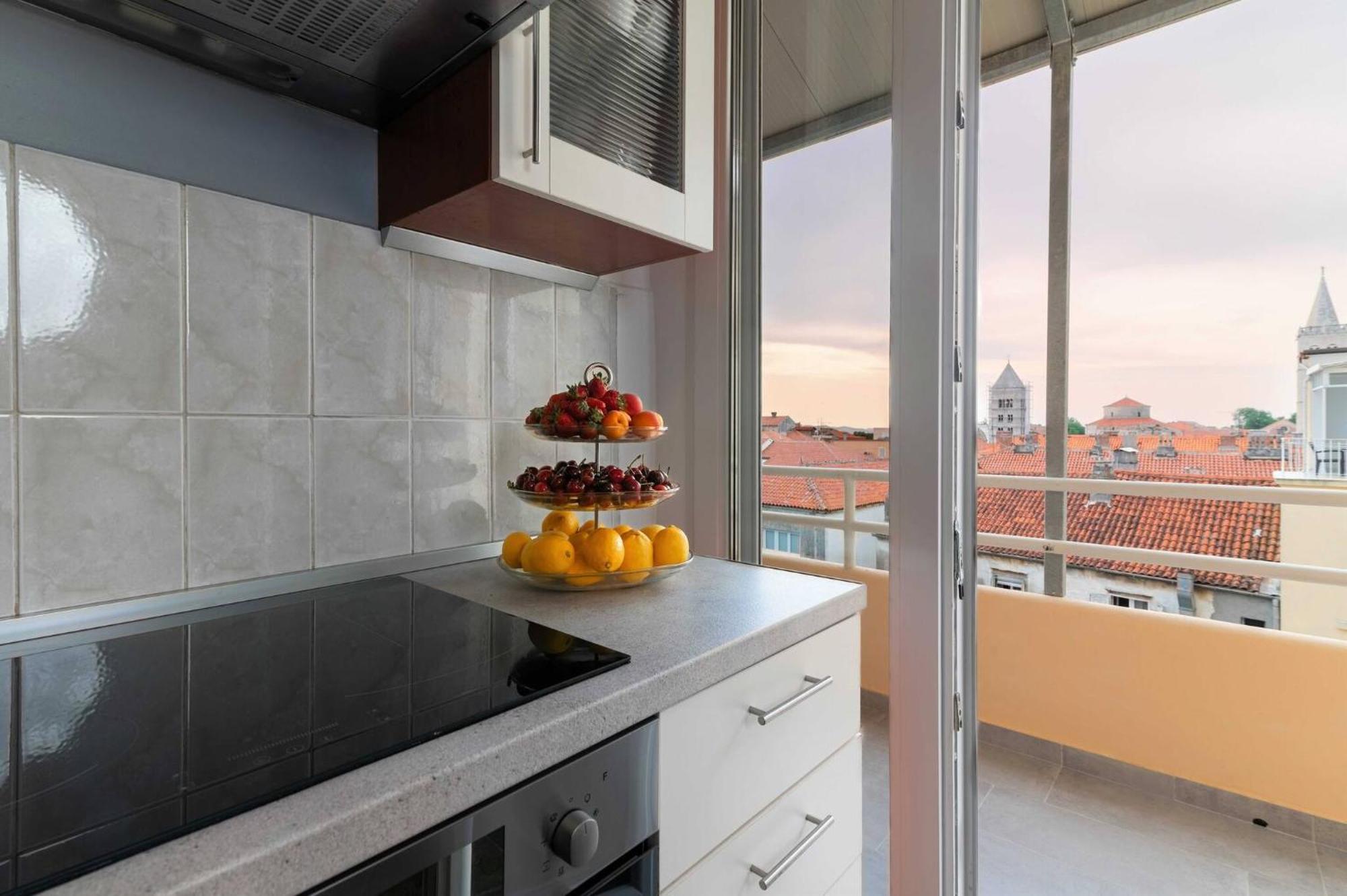 My Dalmatia - Sunset Apartment Kalelarga Задар Екстериор снимка